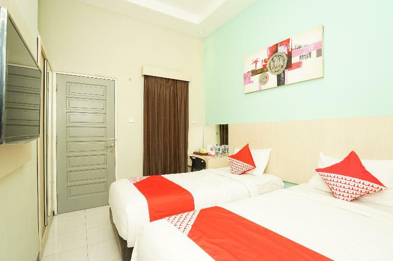 Ardhya Guesthouse Syariah By Ecommerceloka Сидоарджо Екстериор снимка
